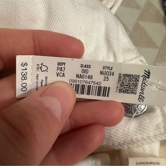 Madewell The Harlow Wide-Leg Jean: Airy Denim Edition - Picture 4 of 4